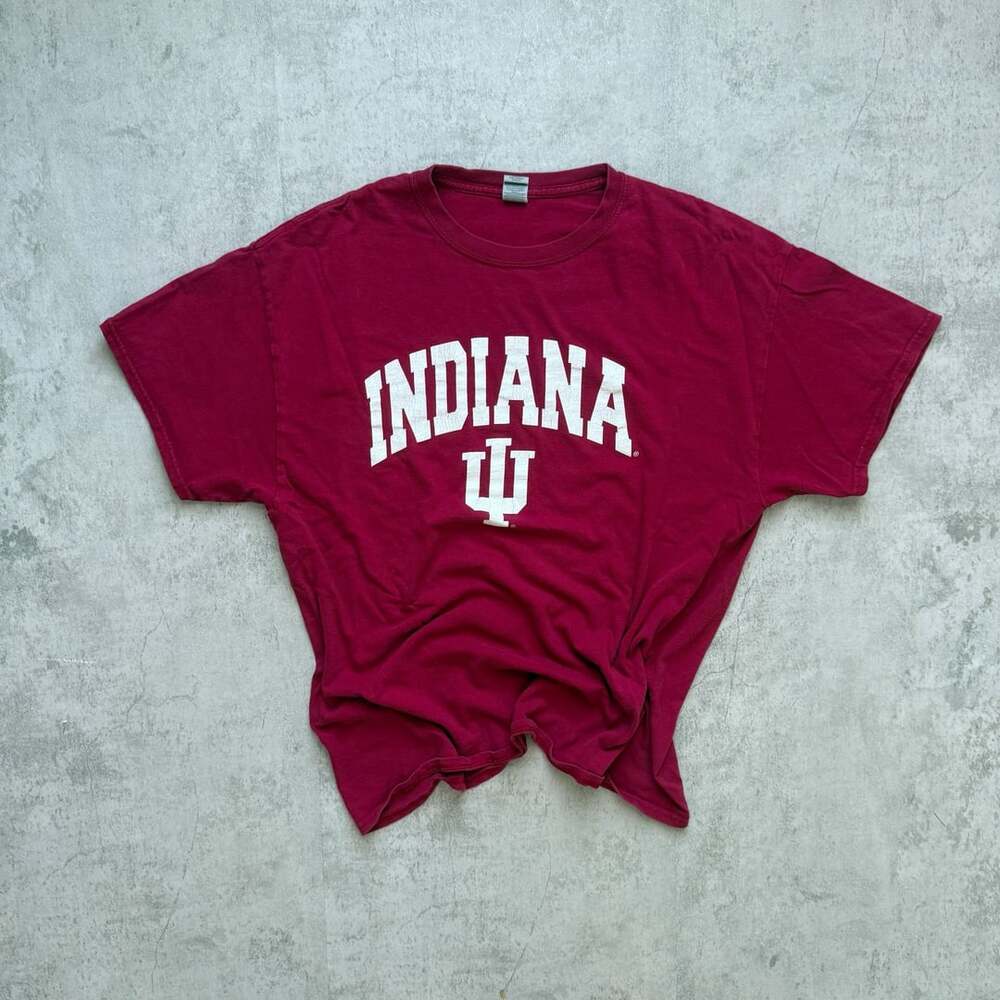 Vintage Indiana Hoosiers T-Shirt Size XL Red Arch Logo NCAA College